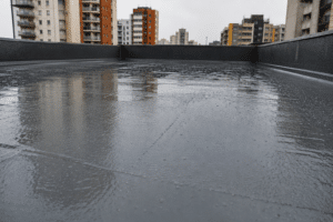 ¿Qué pasa si llueve sobre una pintura impermeabilizante recién aplicada?